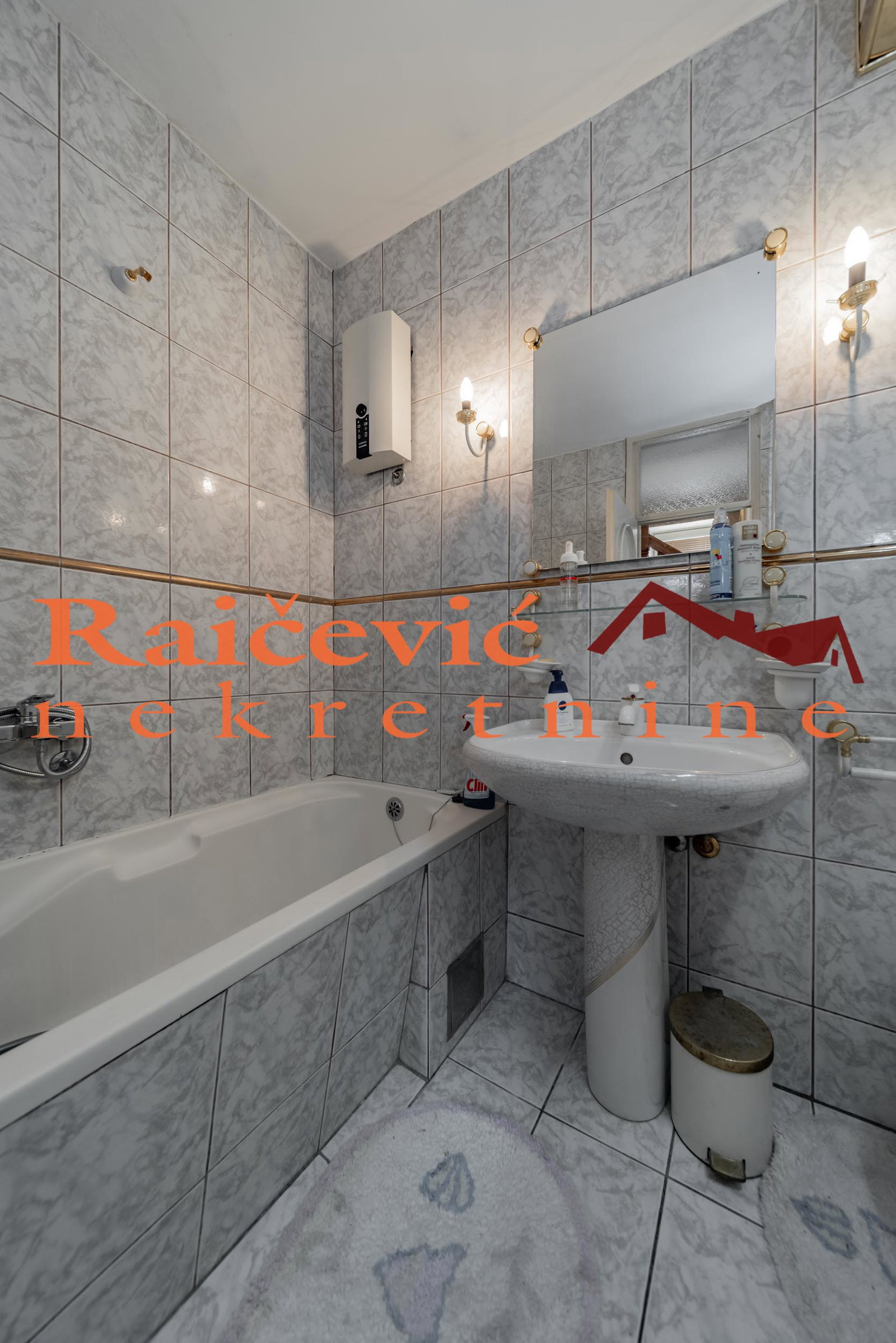 148308 Kuća na prodaju, Braće Jerković, Beograd, 273m², 430.000 €