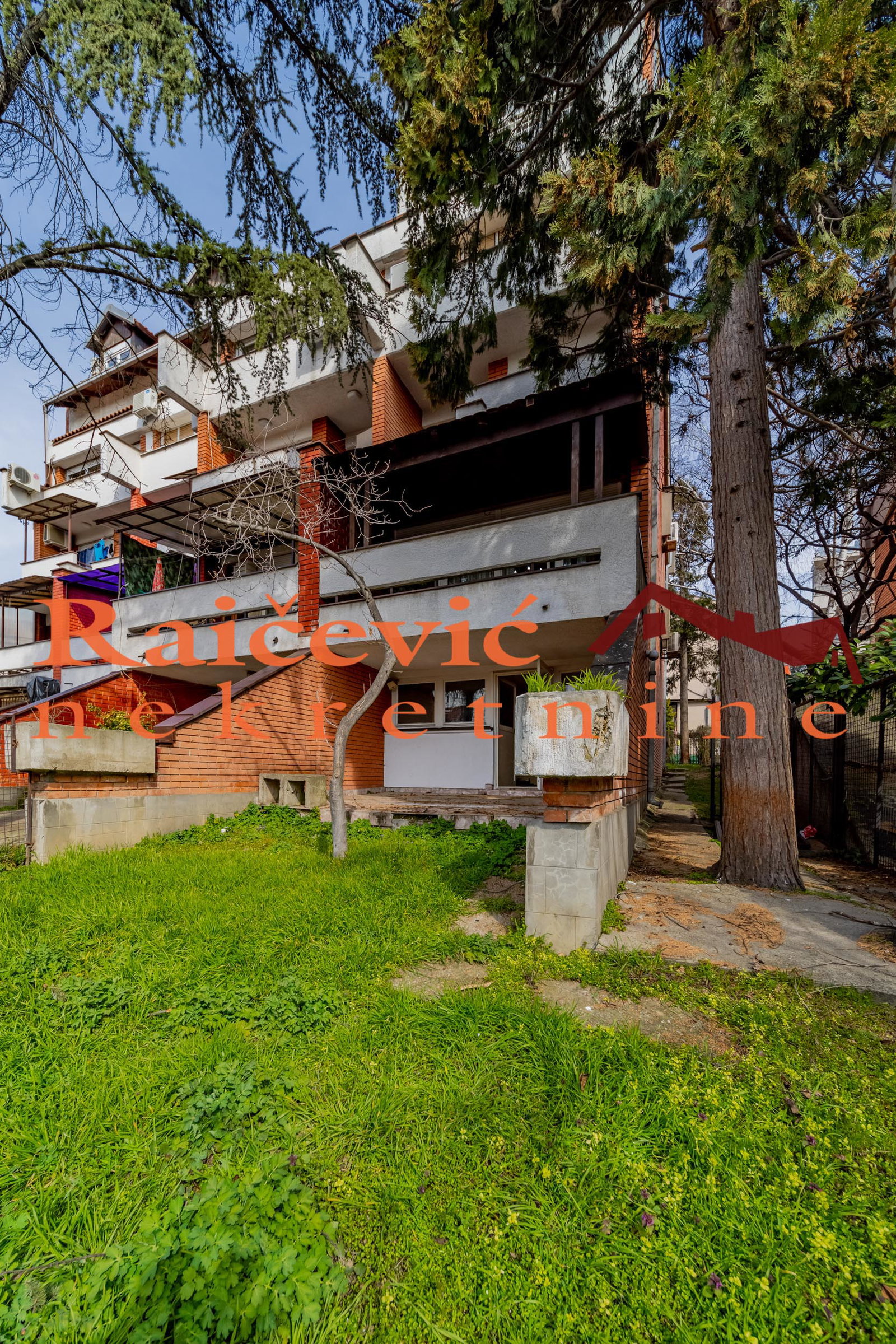 148315 Kuća na prodaju, Braće Jerković, Beograd, 273m², 430.000 €