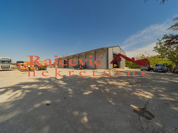 Lokal Izdavanje Beograd Železnik 340 m2