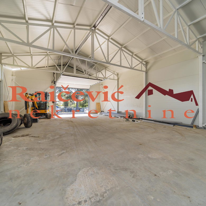 Lokal Izdavanje Beograd Železnik 340 m2