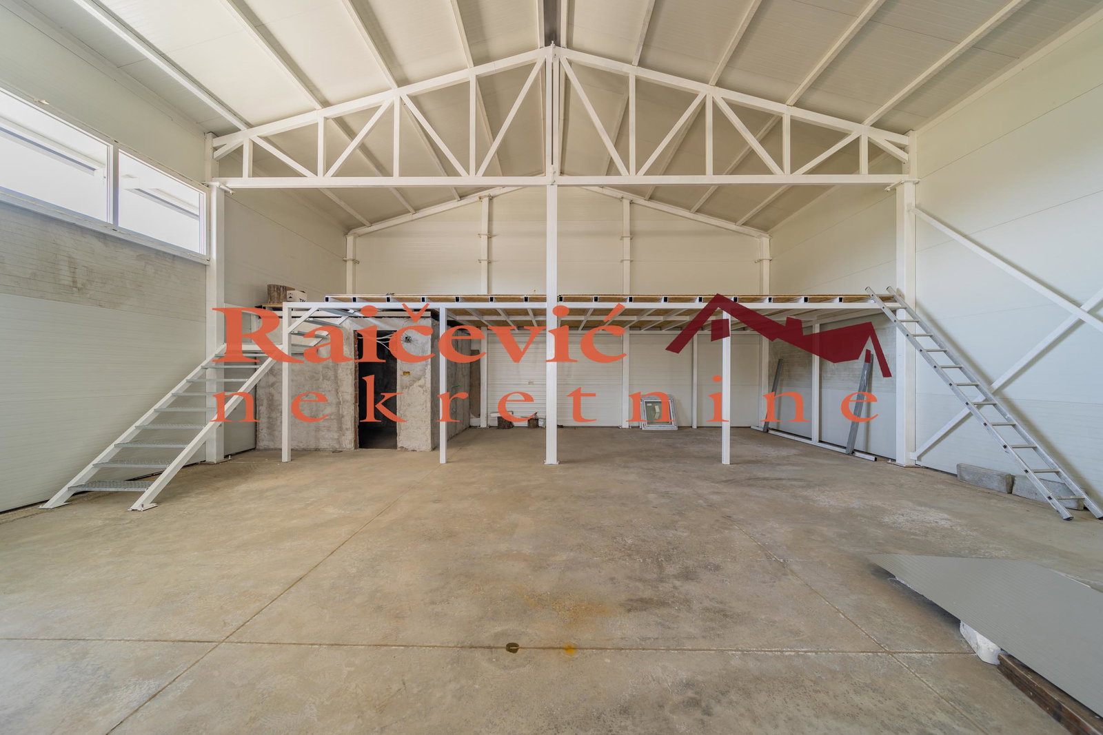148377 Lokal za izdavanje, Železnik, Beograd, 340m², 2.400 €/mes