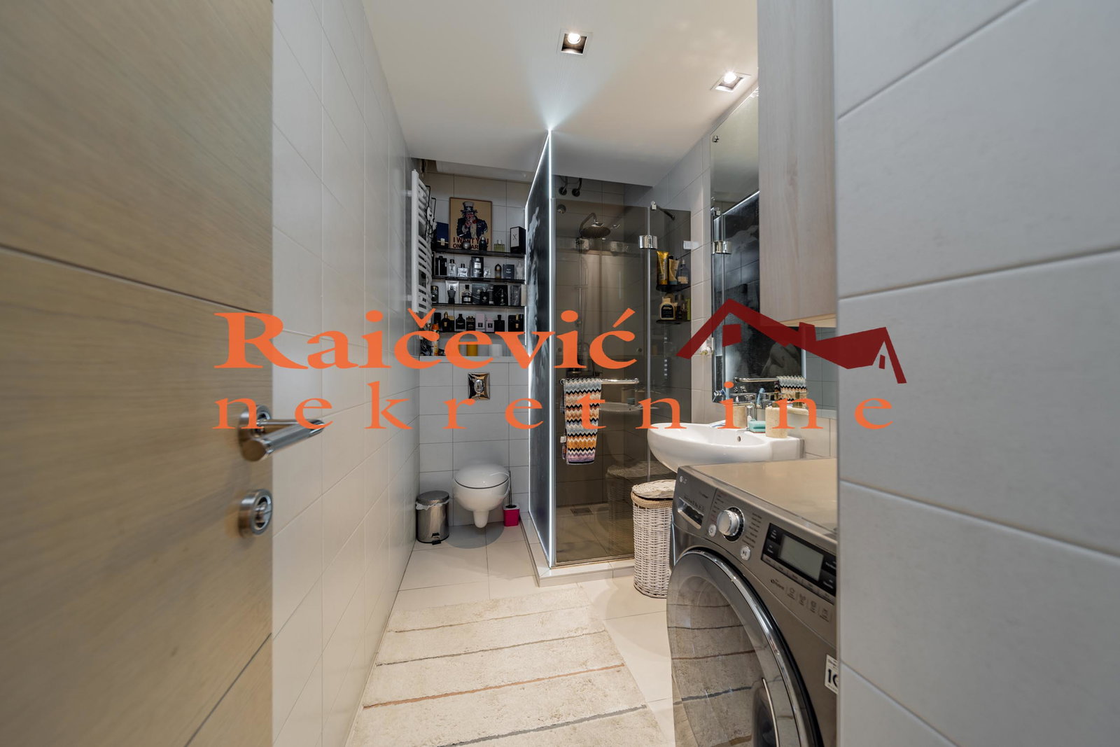 Trosoban stan na prodaju, Crveni Krst, Beograd, 83m², 389.000 €