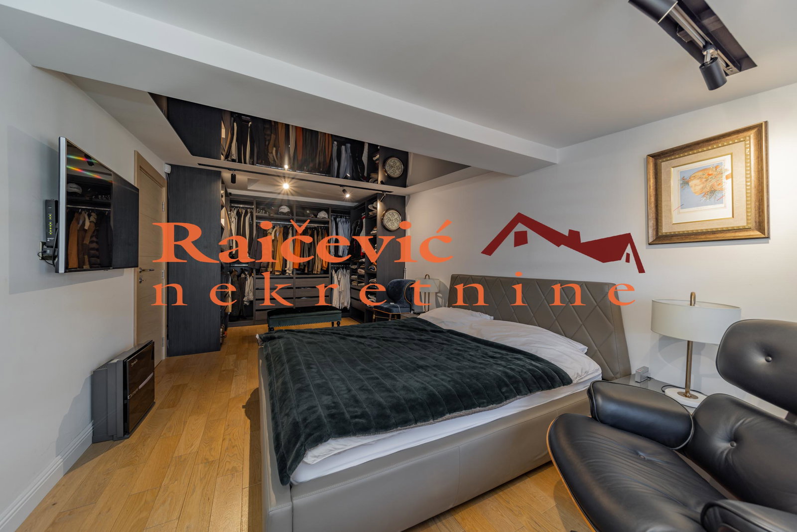 Trosoban stan na prodaju, Crveni Krst, Beograd, 83m², 389.000 €