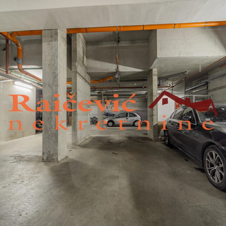 Trosoban stan na prodaju, Crveni Krst, Beograd, 83m², 389.000 €