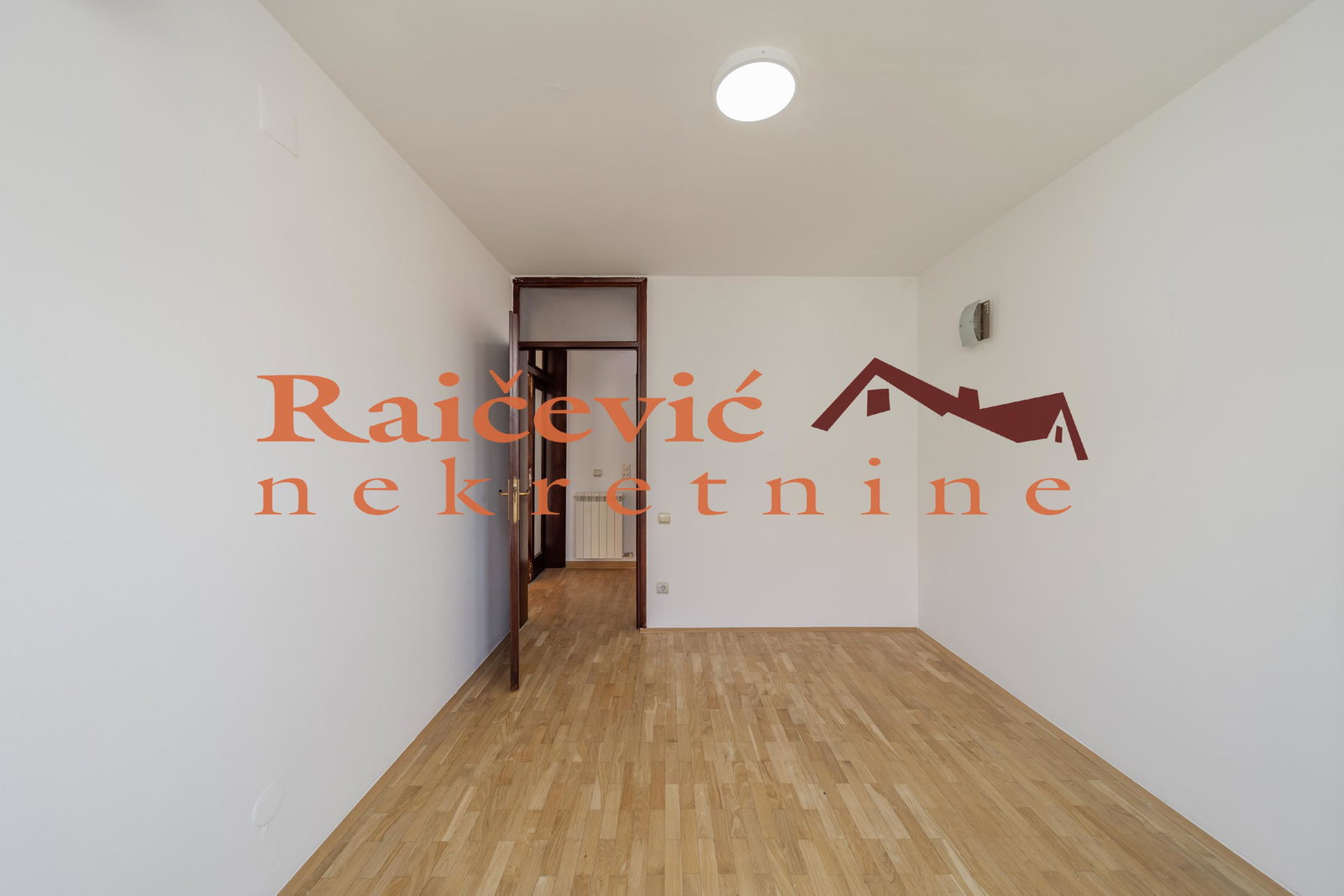 148628 Lokal za izdavanje, Lekino Brdo, Beograd, 90m², 1.000 €/mes