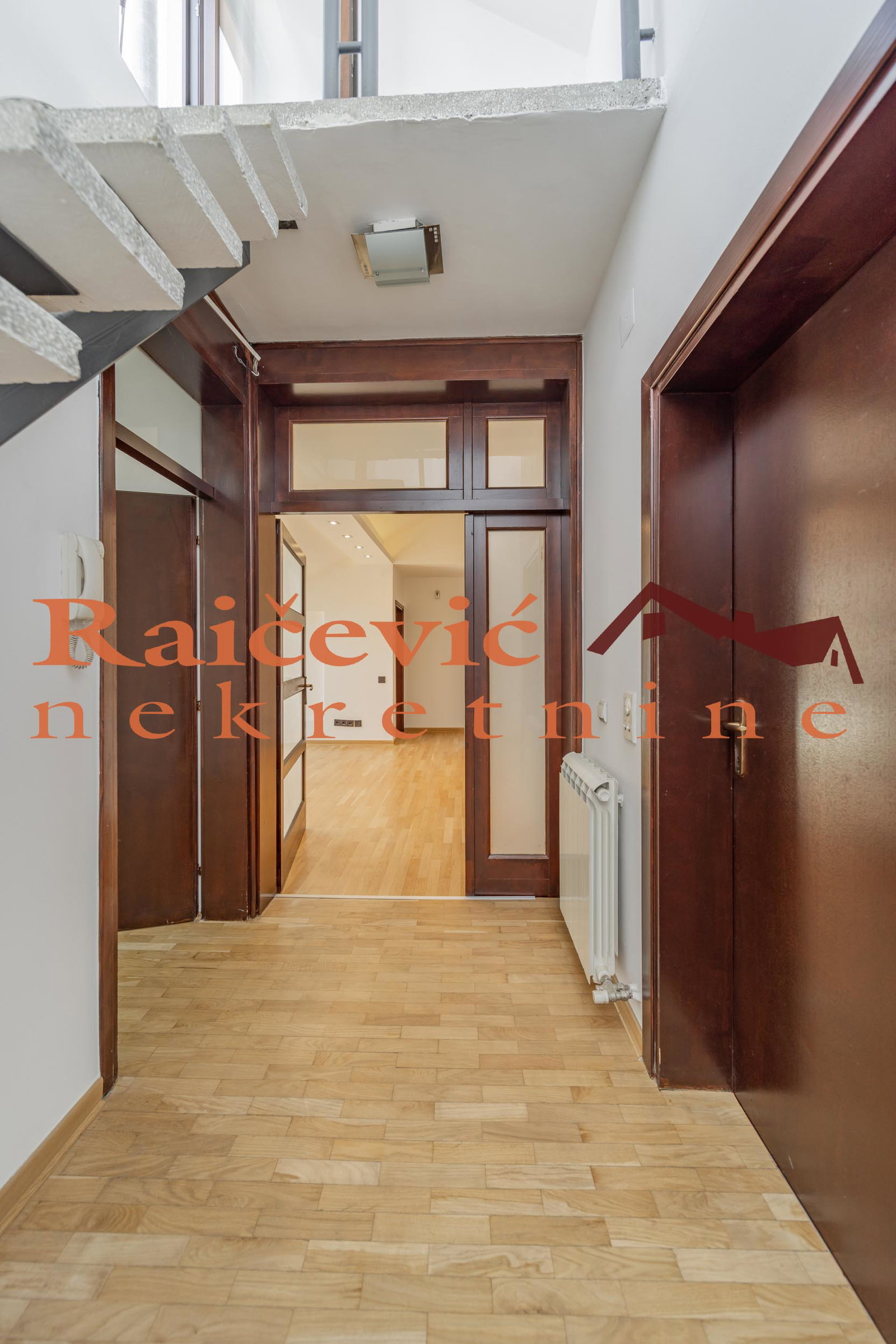 148631 Lokal za izdavanje, Lekino Brdo, Beograd, 90m², 1.000 €/mes