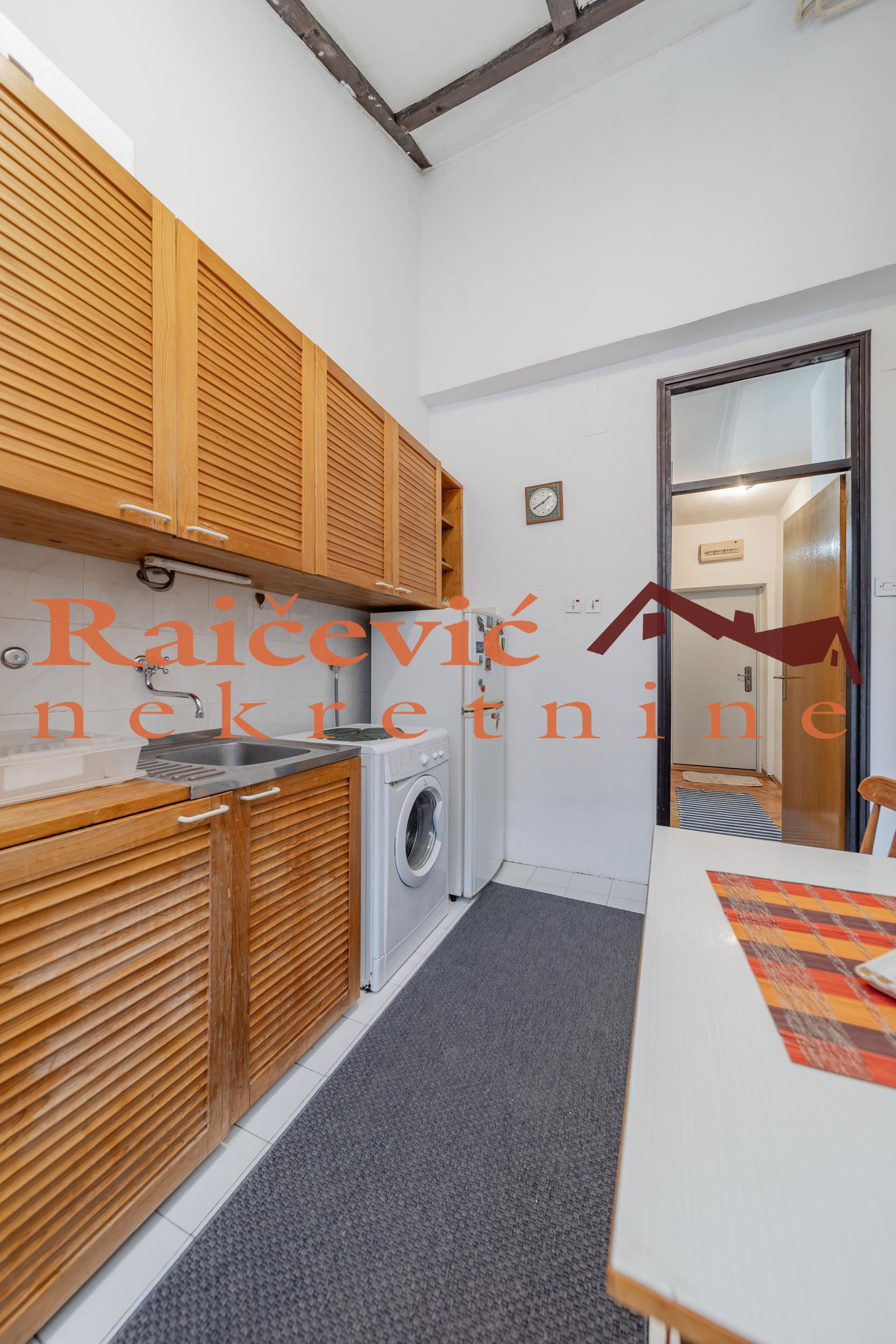 148645 Jednosoban stan na prodaju, Miljakovac, Beograd, 39m², 112.000 €