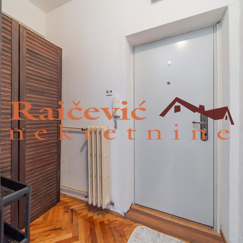 Jednosoban stan na prodaju, Miljakovac, Beograd, 39m², 112.000 €