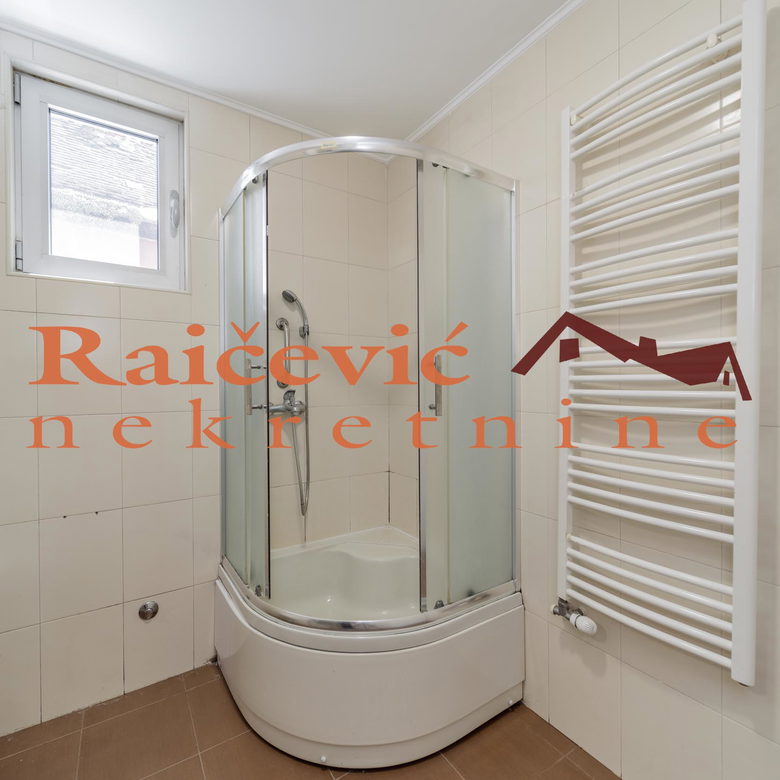 Lokal za izdavanje, Voždovac, Beograd, 117m², 1.000 €/mes