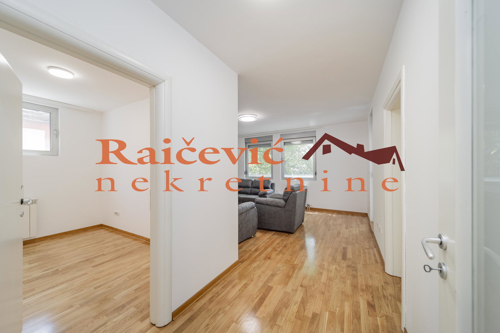 148710 Lokal za izdavanje, Voždovac, Beograd, 117m², 1.000 €/mes