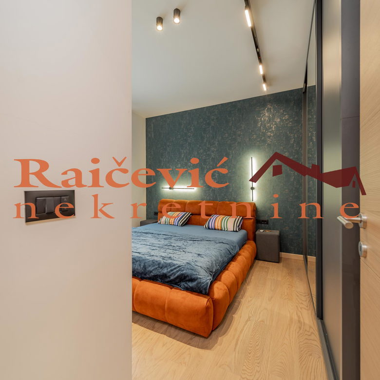 Trosoban stan na prodaju, Lekino Brdo, Beograd, 54m², 300.000 €