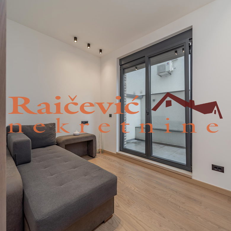 Trosoban stan na prodaju, Lekino Brdo, Beograd, 54m², 300.000 €