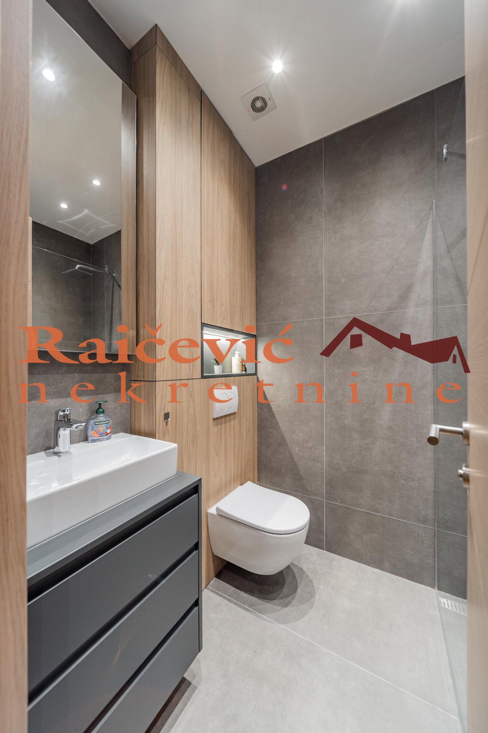 Trosoban stan na prodaju, Lekino Brdo, Beograd, 54m², 300.000 €