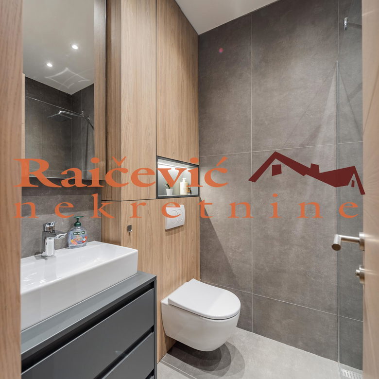 Trosoban stan na prodaju, Lekino Brdo, Beograd, 54m², 300.000 €
