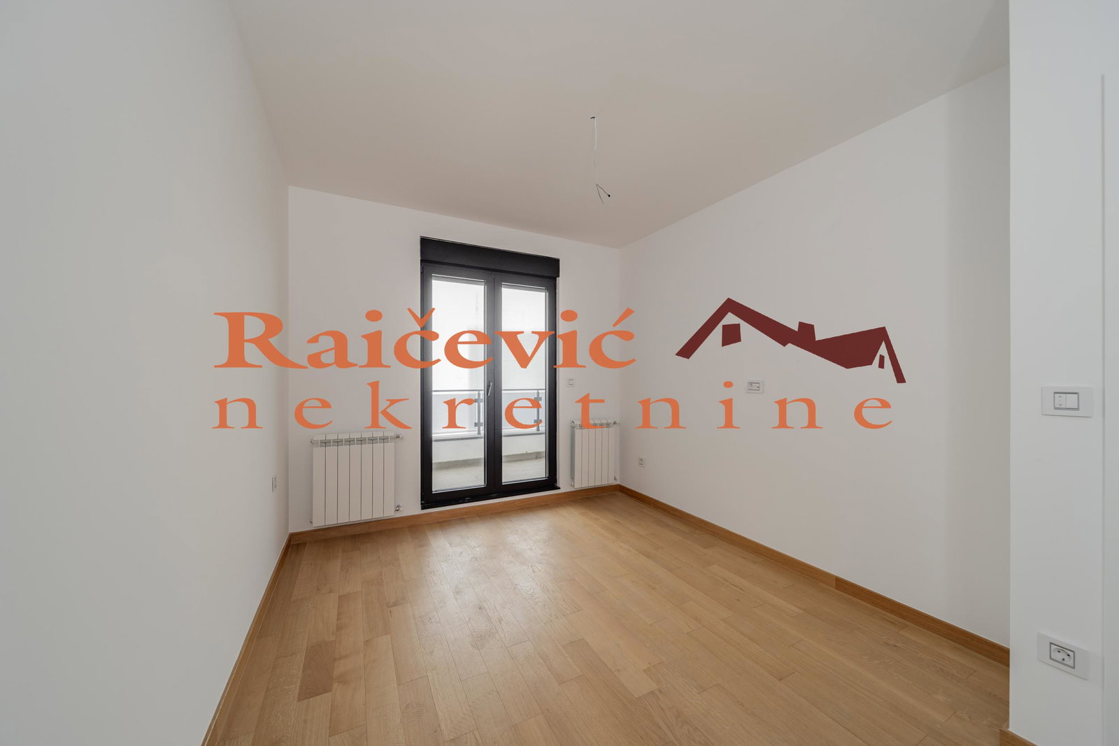 Trosoban stan na prodaju, Autokomanda, Beograd, 71m², 265.000 €