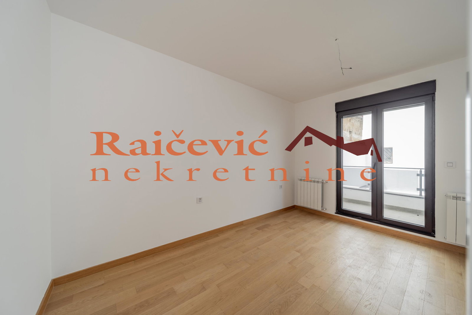 Trosoban stan na prodaju, Autokomanda, Beograd, 71m², 265.000 €