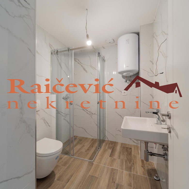 Trosoban stan na prodaju, Autokomanda, Beograd, 71m², 265.000 €