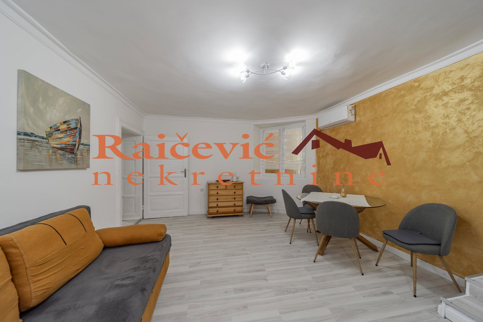 Stan Prodaja Beograd Kalenić 40 m2