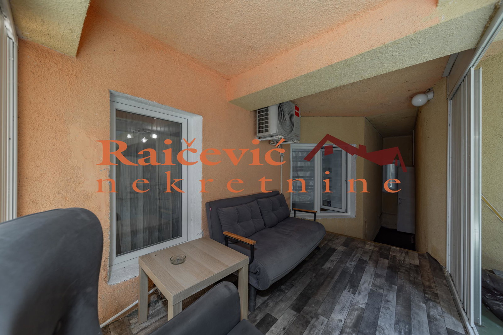 Dvosoban stan na prodaju, Kalenić, Beograd, 40m², 197.000 €