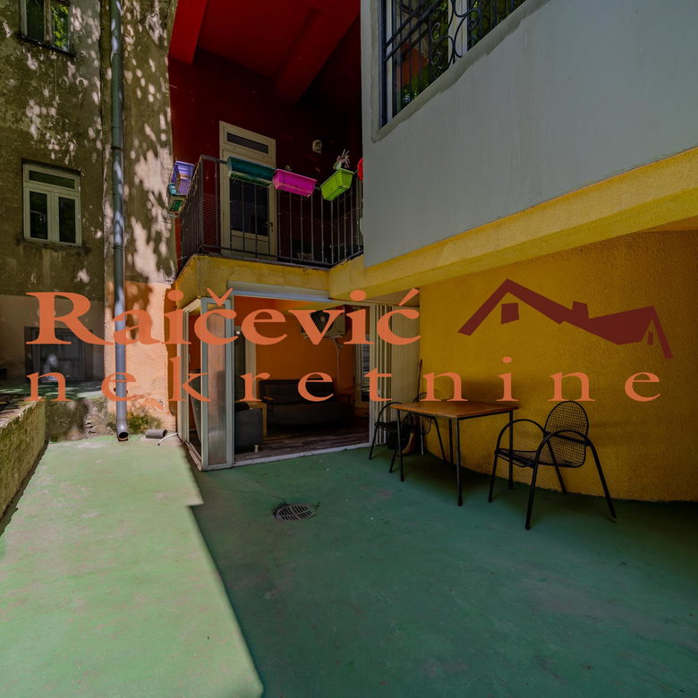 Dvosoban stan na prodaju, Kalenić, Beograd, 40m², 197.000 €