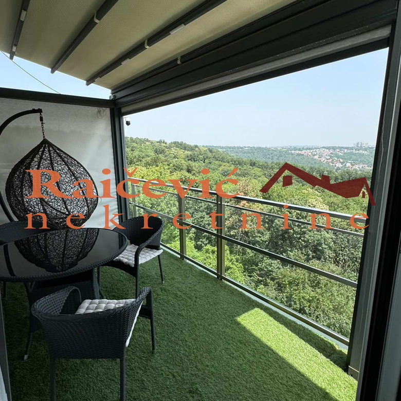 Stan Prodaja Beograd Skojevsko Naselje 268 m2