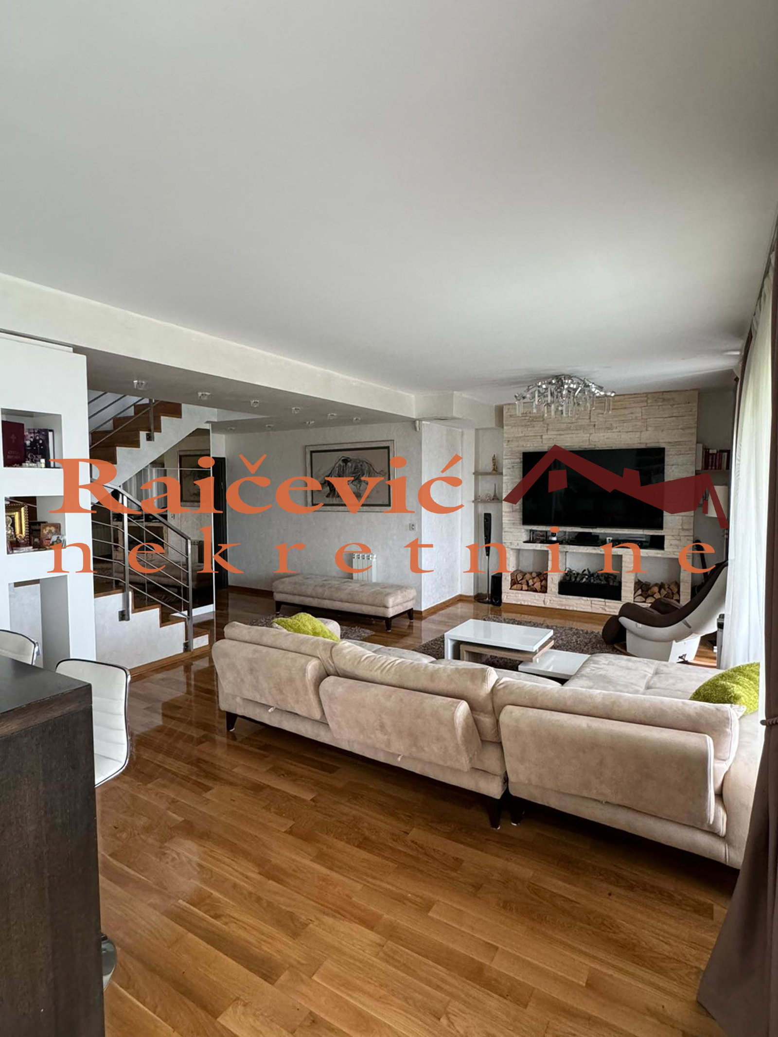 Stan Prodaja Beograd Stan Prodaja Beograd Skojevsko Naselje 268 m2