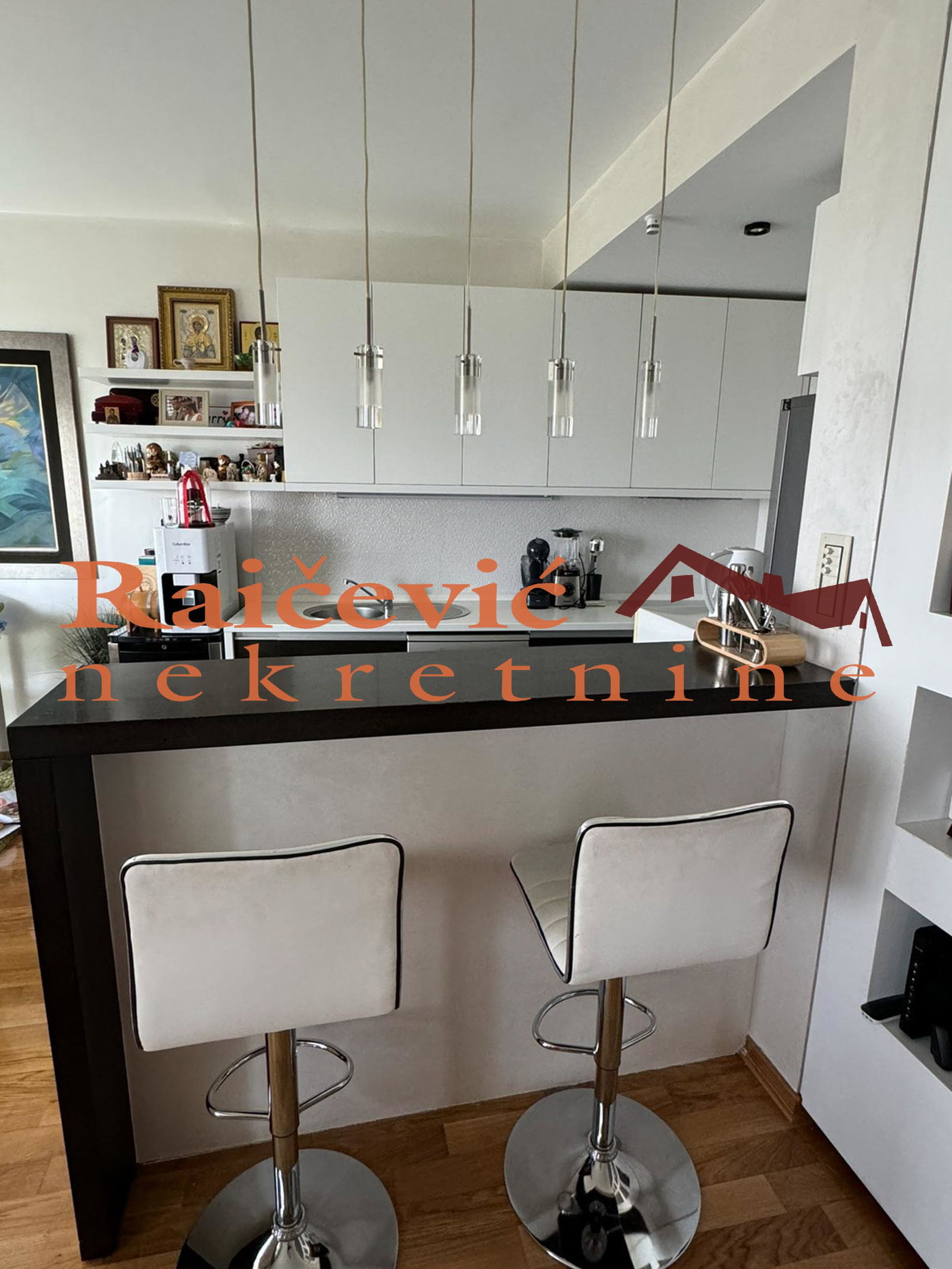 149251 Stan Prodaja Beograd Skojevsko Naselje 268 m2
