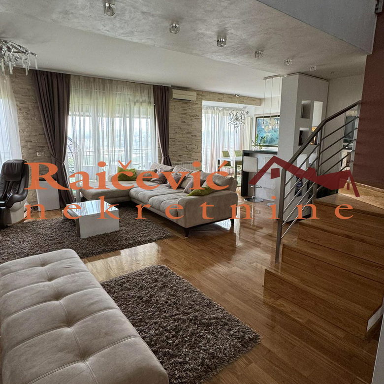 Stan Prodaja Beograd Skojevsko Naselje 268 m2