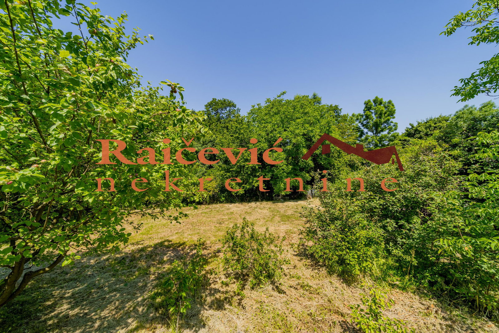 Kuća Prodaja Beograd Kuća Prodaja Beograd Vranić 196 m2