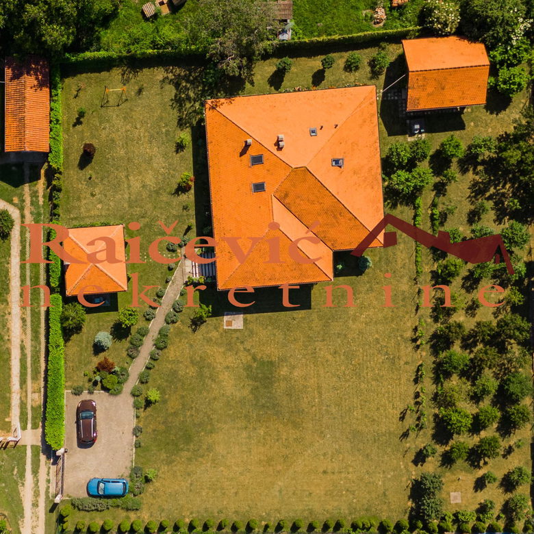 Kuća na prodaju, Sopot, Beograd, 257m², 375.000 €