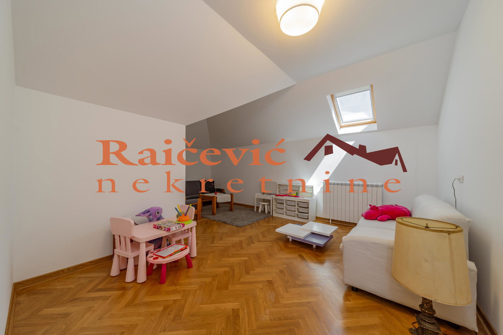 149452 Kuća na prodaju, Sopot, Beograd, 257m², 375.000 €