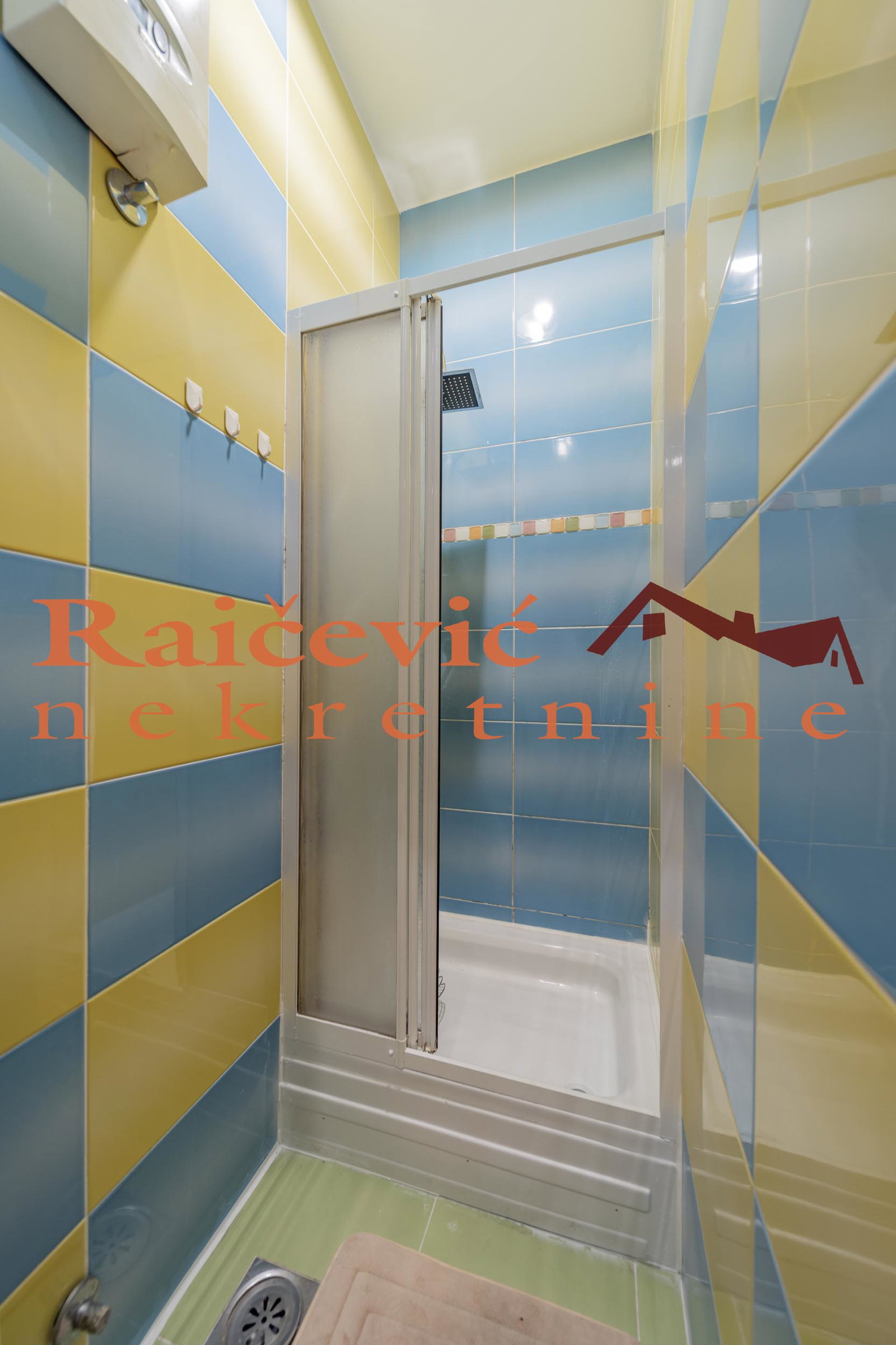 149511 Petosoban stan na prodaju, Centar, Beograd, 103m², 350.000 €