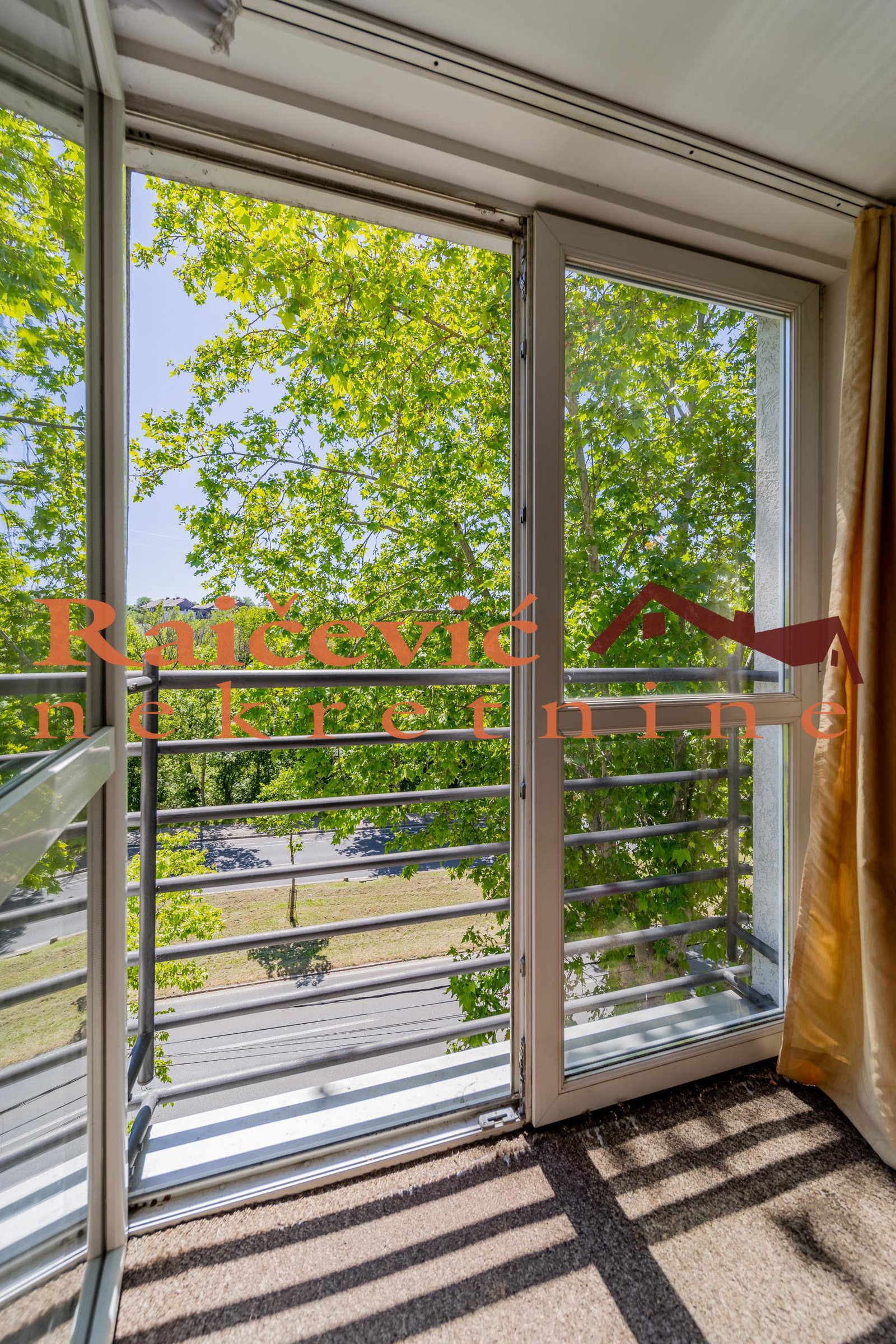 Stan Prodaja Beograd Stan Prodaja Beograd Autokomanda 33 m2
