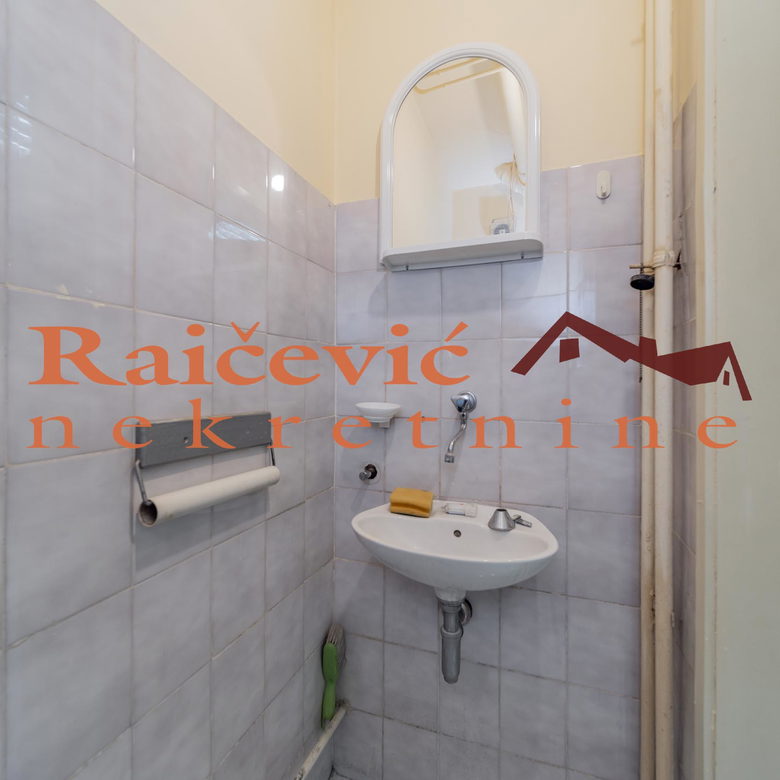 Lokal Izdavanje Beograd Dorćol 84 m2