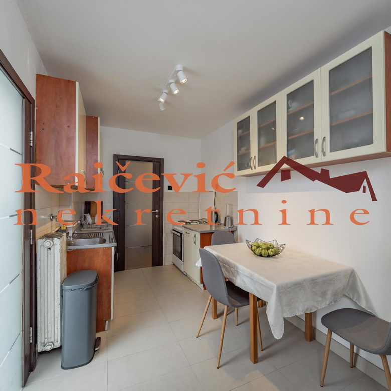 Trosoban stan na prodaju, Centar, Beograd, 68m², 570.000 €