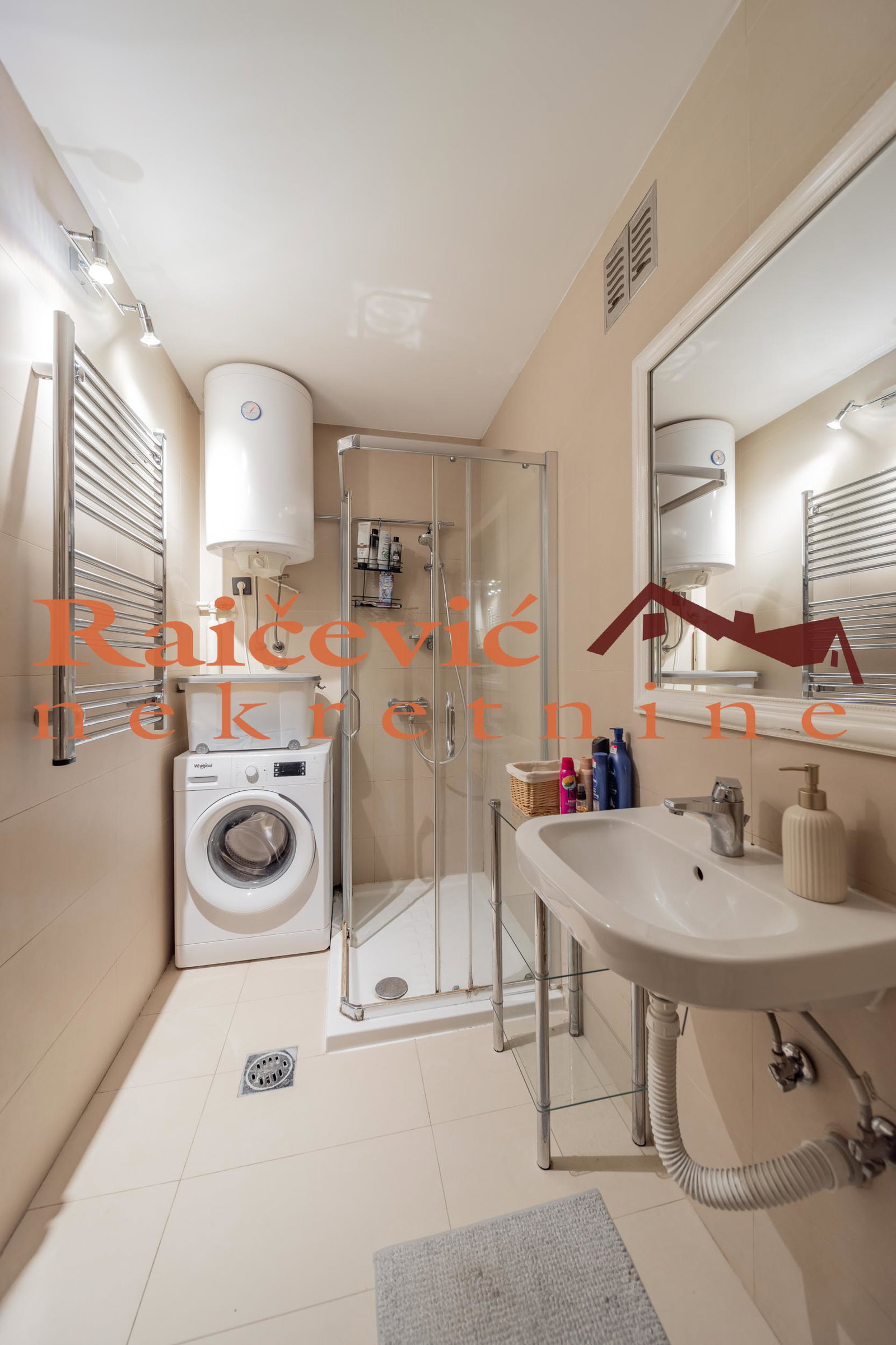 149794 Trosoban stan na prodaju, Centar, Beograd, 68m², 570.000 €