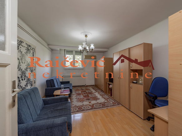Stan Prodaja Beograd Centar (Čukarica) 90 m2