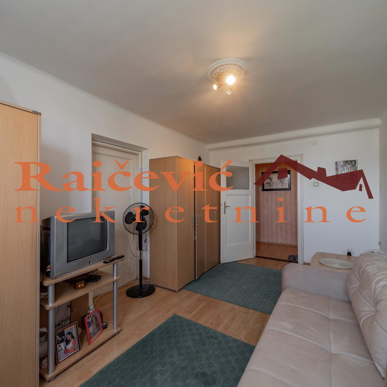 Stan Prodaja Beograd Centar (Čukarica) 90 m2
