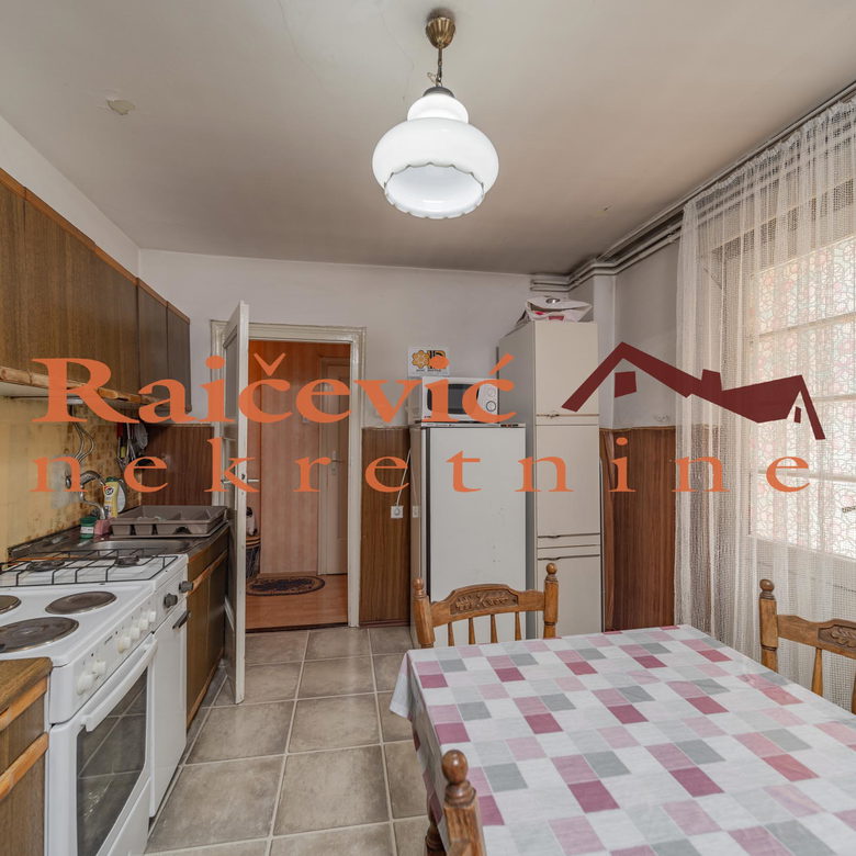 Trosoban stan na prodaju, Centar, Beograd, 90m², 350.000 €