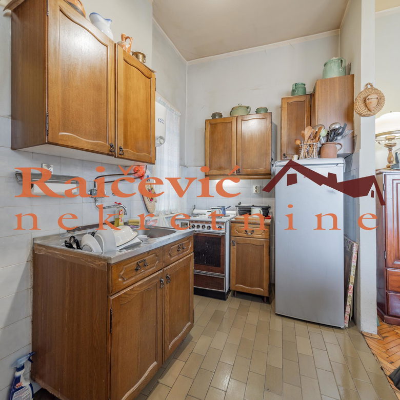 Četvorosoban stan na prodaju, Centar, Beograd, 113m², 635.000 €