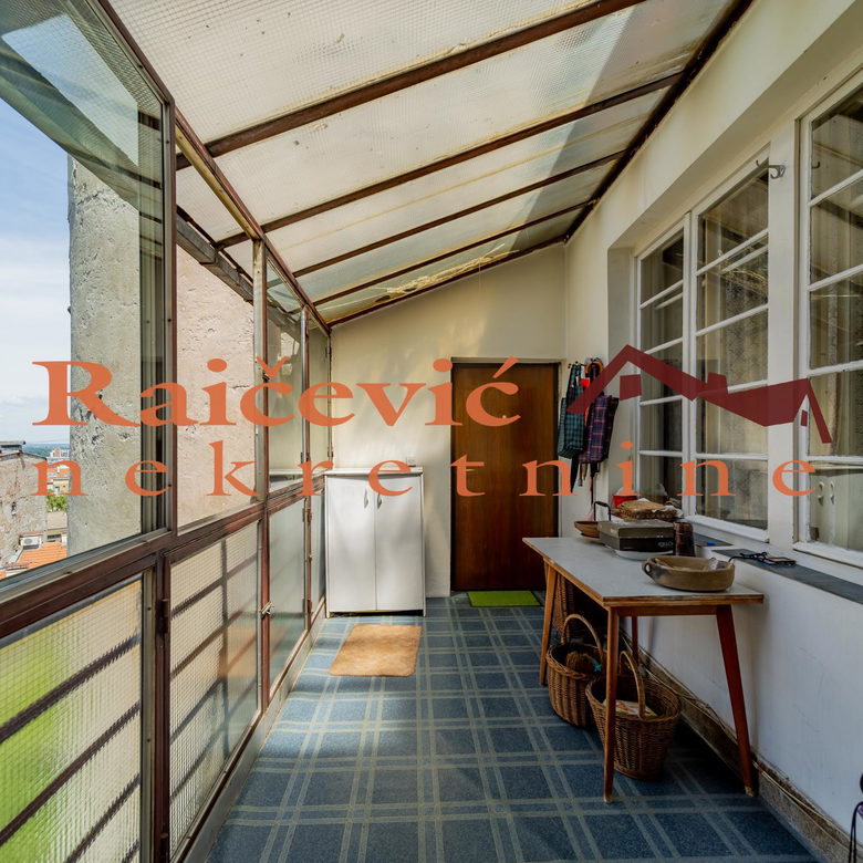 Četvorosoban stan na prodaju, Centar, Beograd, 113m², 635.000 €