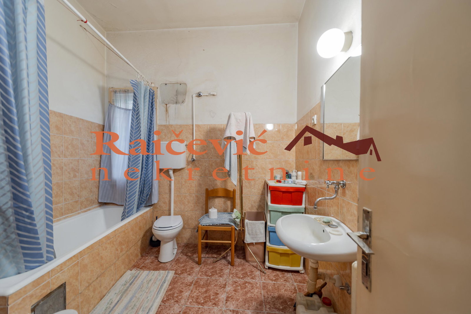 149905 Četvorosoban stan na prodaju, Centar, Beograd, 113m², 635.000 €