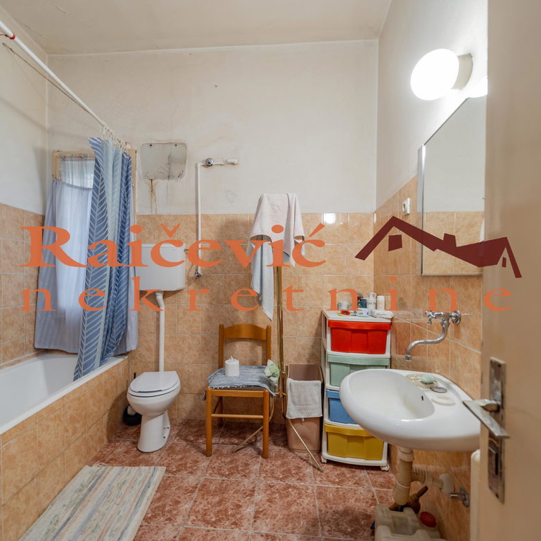 Četvorosoban stan na prodaju, Centar, Beograd, 113m², 635.000 €