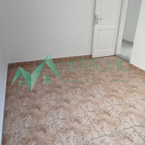 Lokal na prodaju, Nova Detelinara, Novi Sad, 300m², 3.500 €
