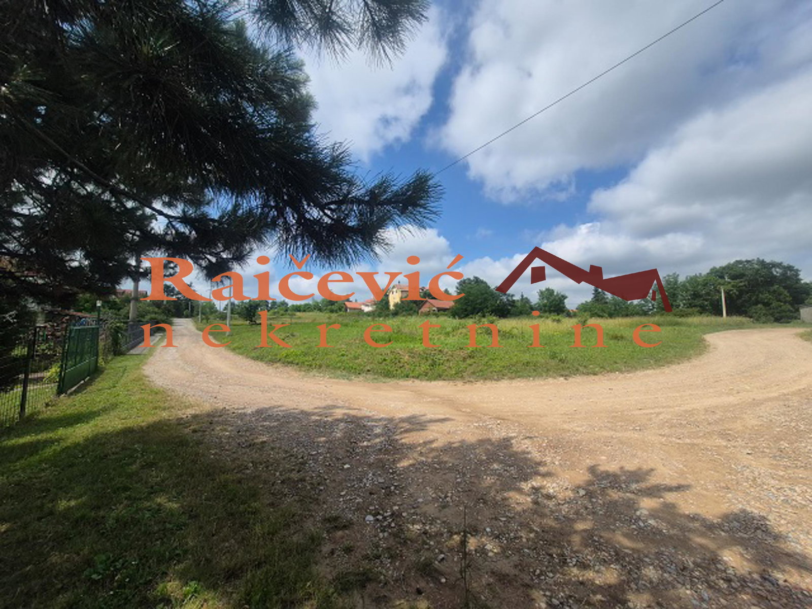 Plac Prodaja Beograd Plac Prodaja Beograd Baćevac 970 m2