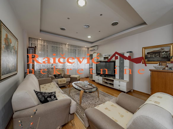 Kuća Prodaja Beograd Braće Jerković 250 m2