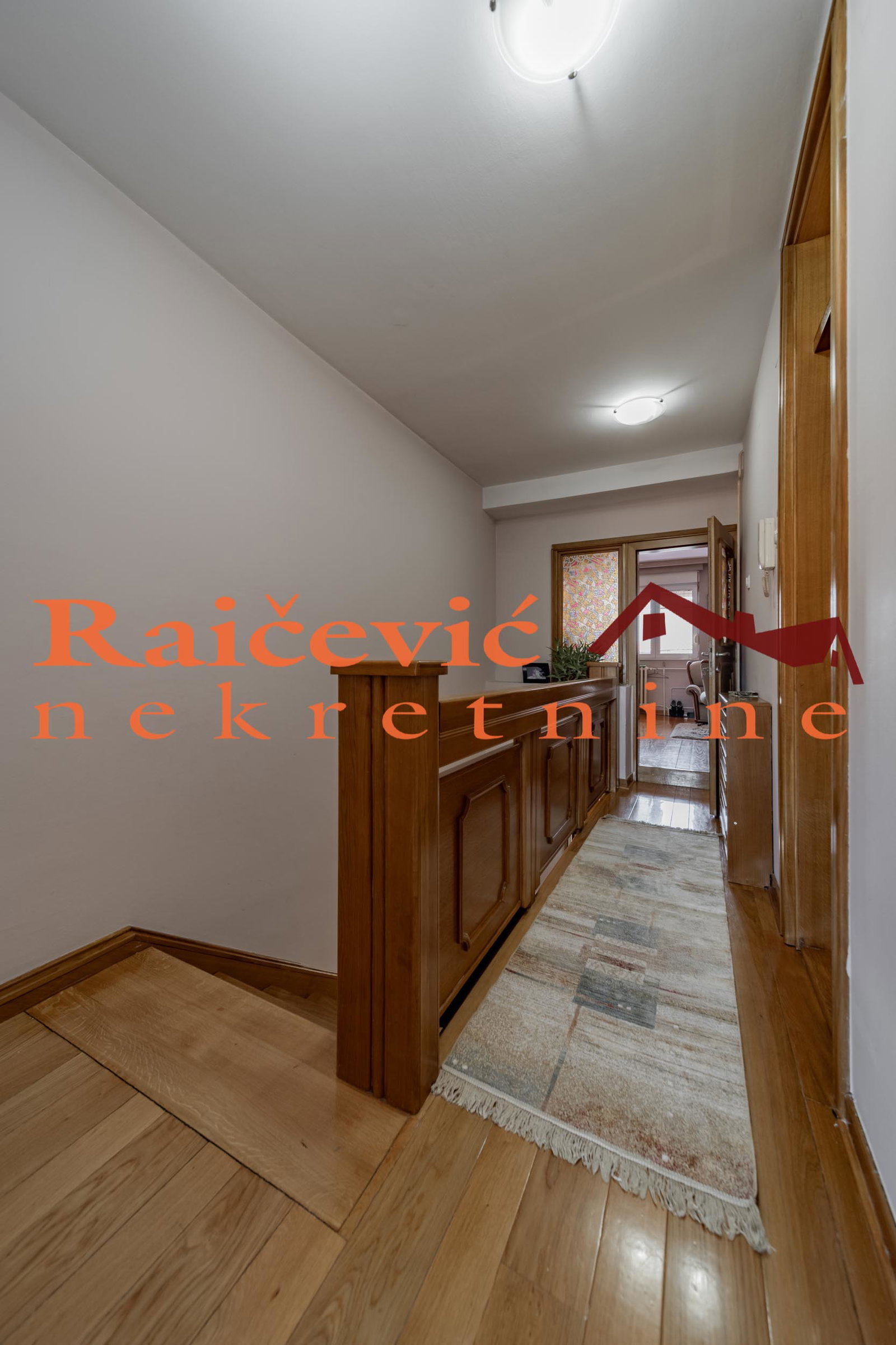 Kuća na prodaju, Braće Jerković, Beograd, 250m², 500.000 €