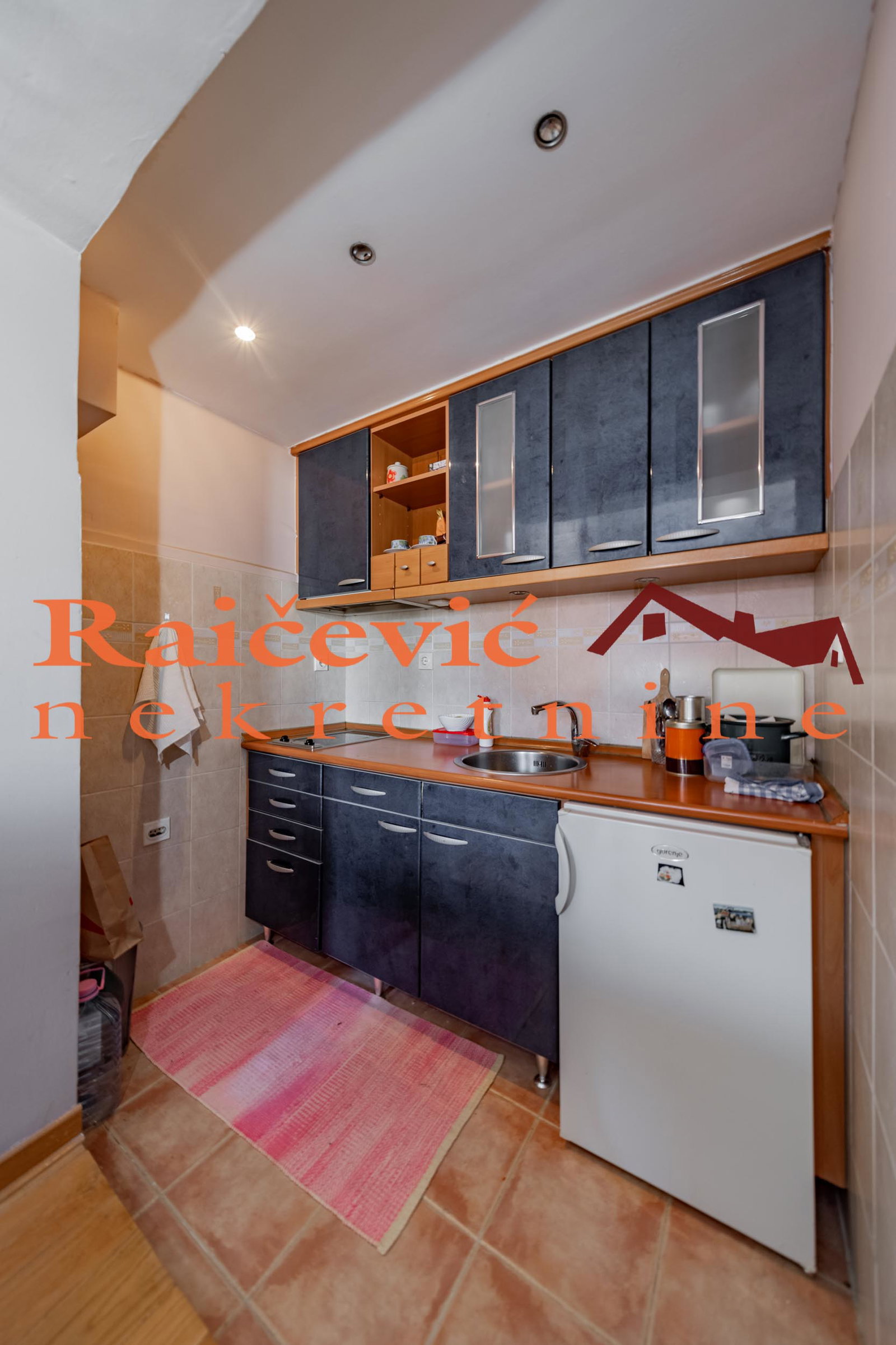 Kuća na prodaju, Braće Jerković, Beograd, 250m², 500.000 €