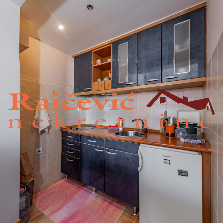 Kuća na prodaju, Braće Jerković, Beograd, 250m², 500.000 €