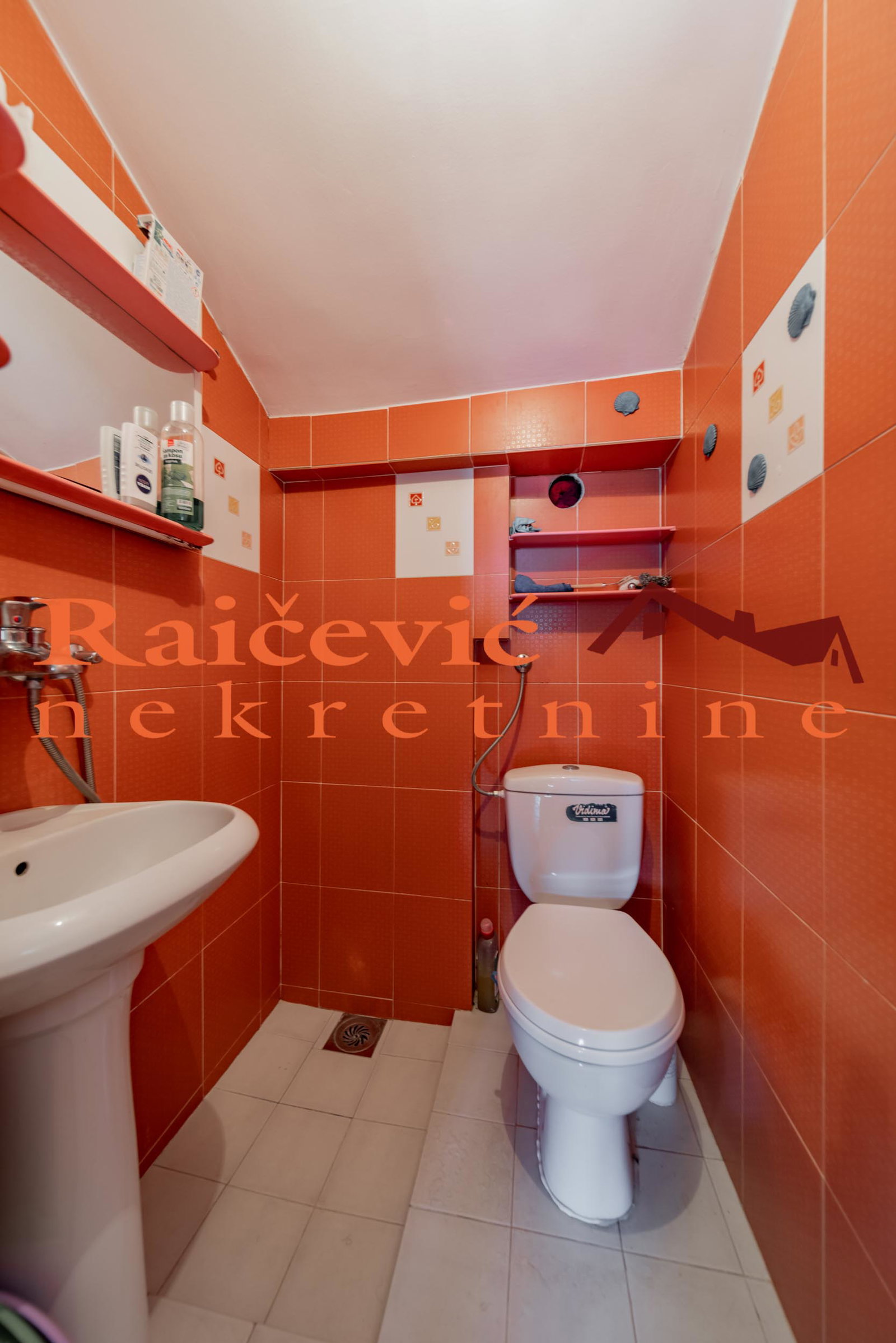 Kuća na prodaju, Braće Jerković, Beograd, 250m², 500.000 €